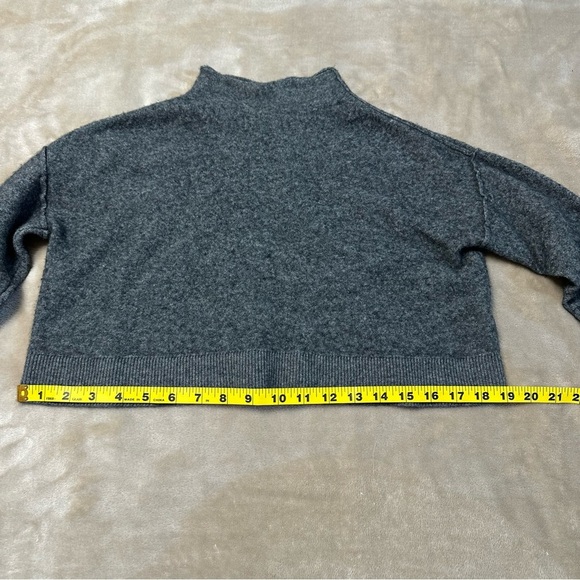 Anthropologie 100% Cashmere Pilcro Mock Neck Crop Sweater in Gray Size: XS - Picture 11 of 11